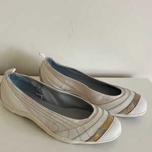 Puma Women's White and Gold Flats
